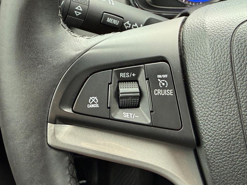 Chevrolet Trax Vehicle Image 15