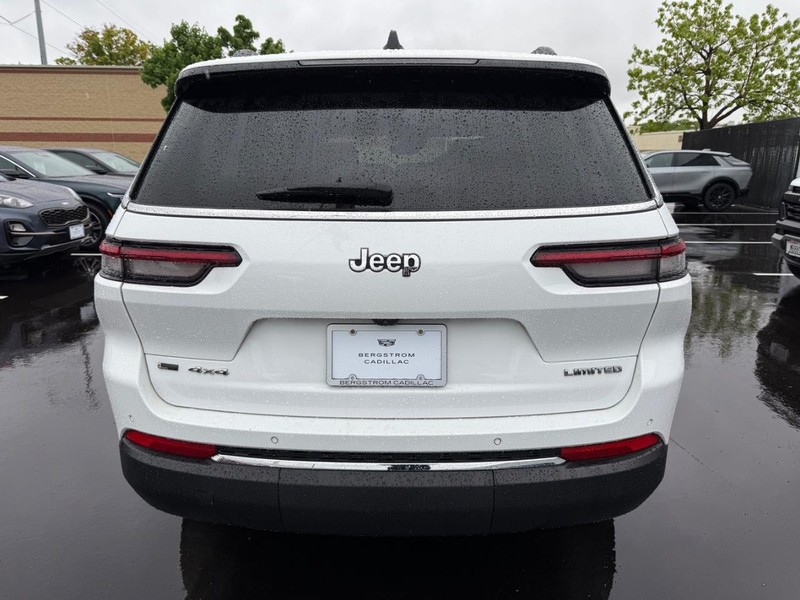 Jeep Grand Cherokee L Vehicle Image 04