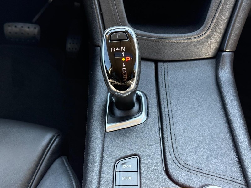 Cadillac XT5 Vehicle Image 13