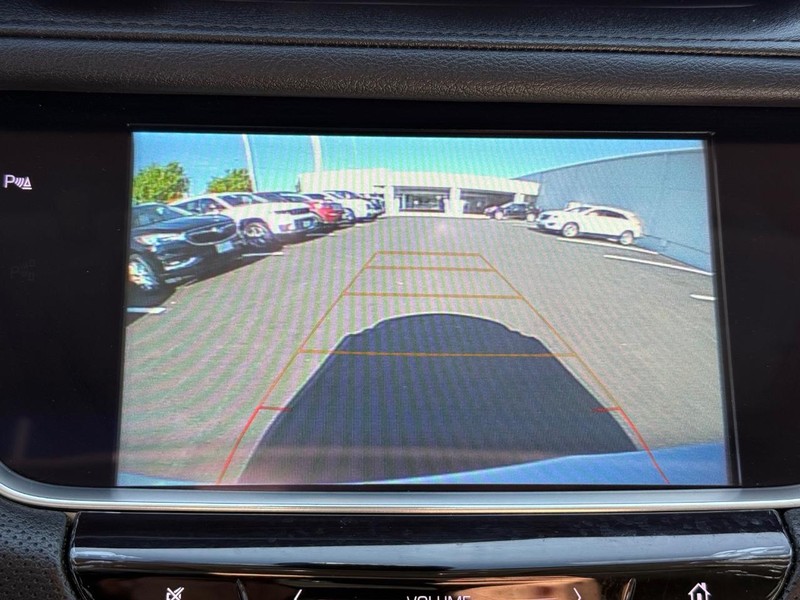 Cadillac XT5 Vehicle Image 20