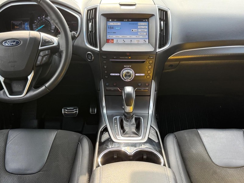 Ford Edge Vehicle Image 10