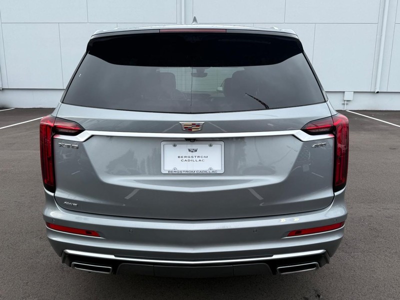 Cadillac XT6 Vehicle Image 04