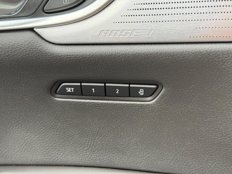 Cadillac XT6 Vehicle Image 16