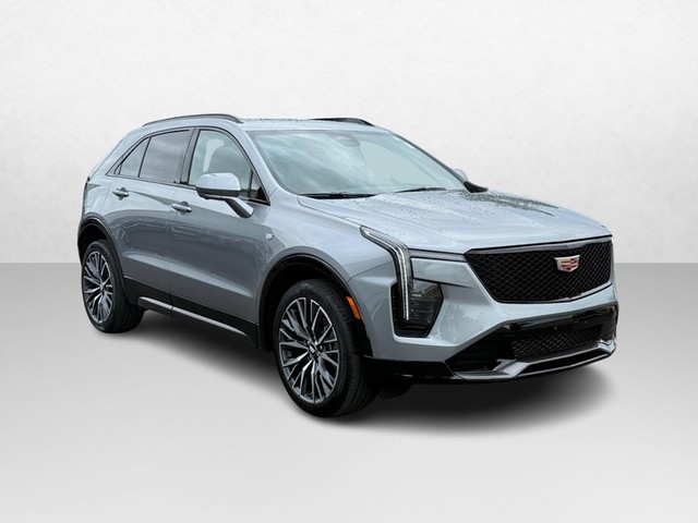 more details - cadillac xt4