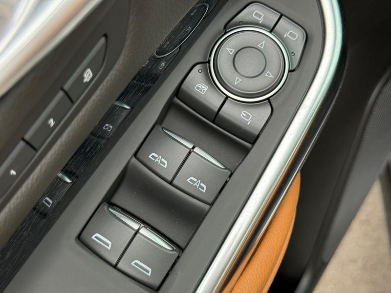 Cadillac XT4 Vehicle Image 22
