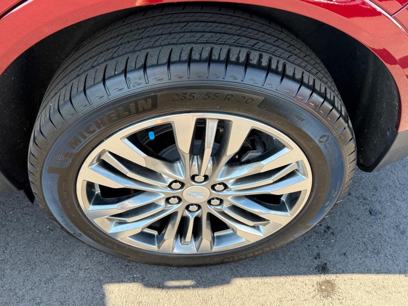 Cadillac XT5 Vehicle Image 07