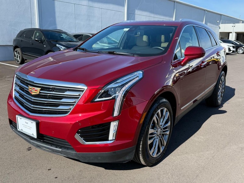 Cadillac XT5 Vehicle Image 08