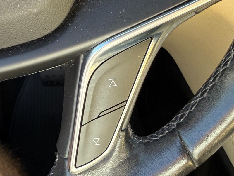 Cadillac XT5 Vehicle Image 20