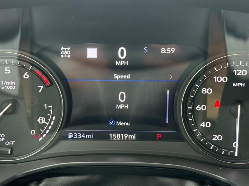 Cadillac XT5 Vehicle Image 19