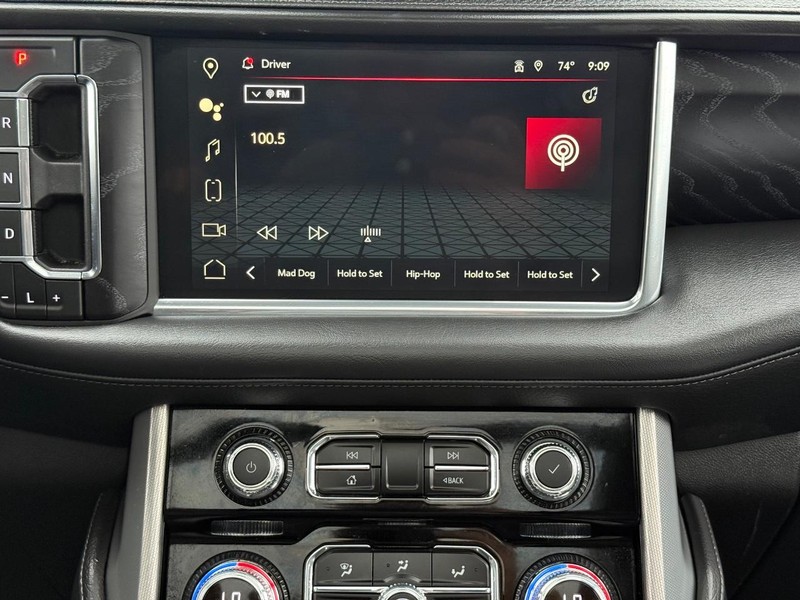GMC Yukon XL Vehicle Image 14