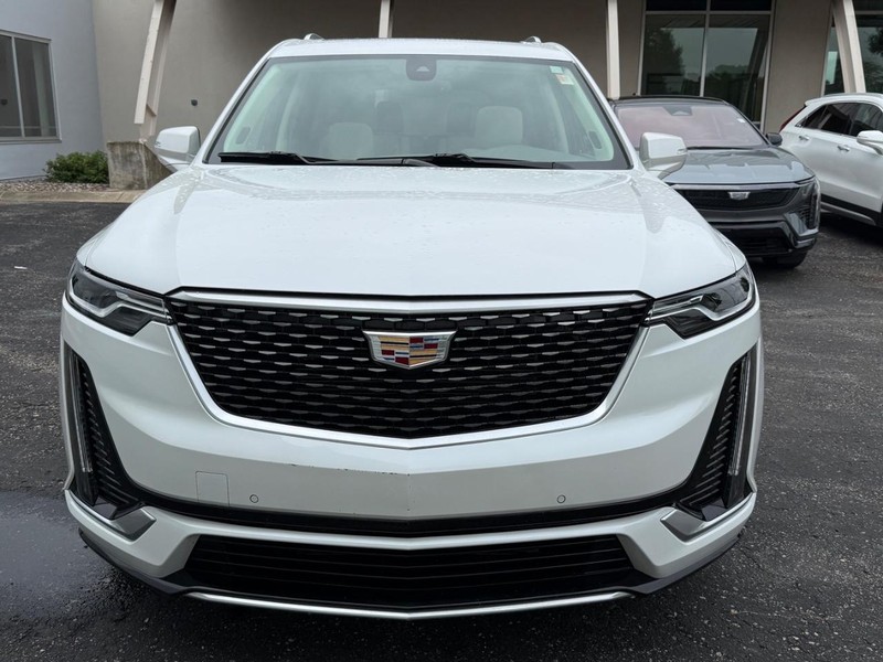 Cadillac XT6 Vehicle Image 09
