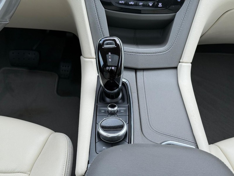 Cadillac XT6 Vehicle Image 14