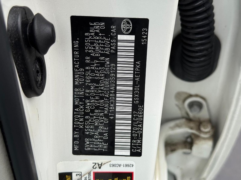 Toyota Avalon Vehicle Image 22