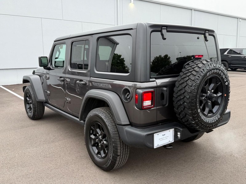 Jeep Wrangler Vehicle Image 06