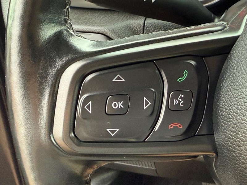 Jeep Wrangler Vehicle Image 16