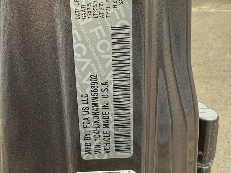Jeep Wrangler Vehicle Image 23