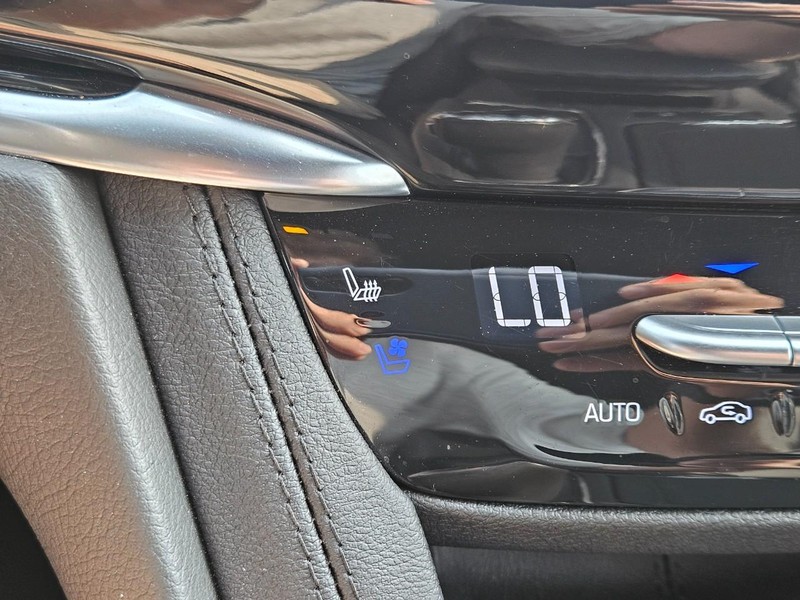 Cadillac XT6 Vehicle Image 21