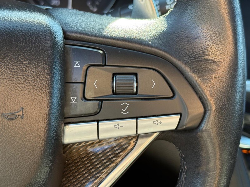 Cadillac XT6 Vehicle Image 18