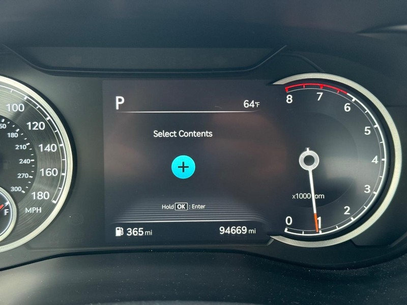 Genesis G70 Vehicle Image 17