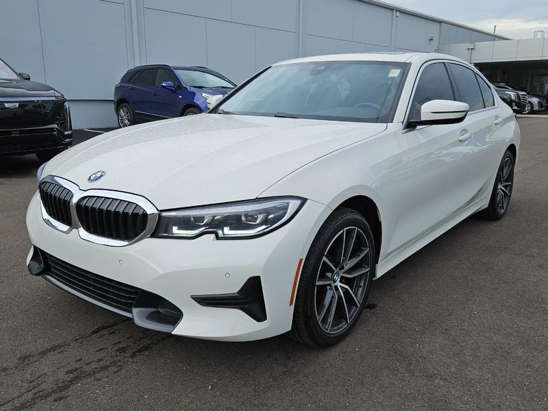 BMW 3 Series Vehicle Image 08