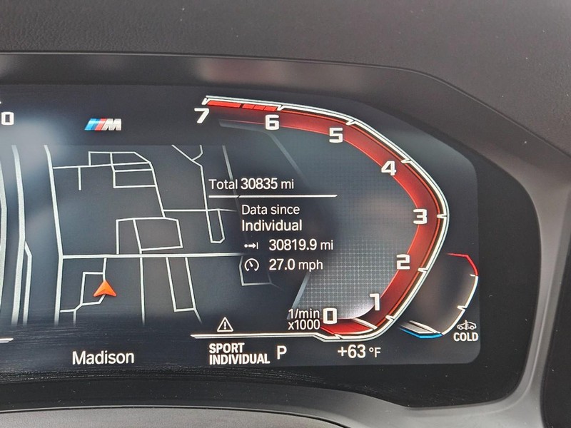 BMW 3 Series Vehicle Image 20