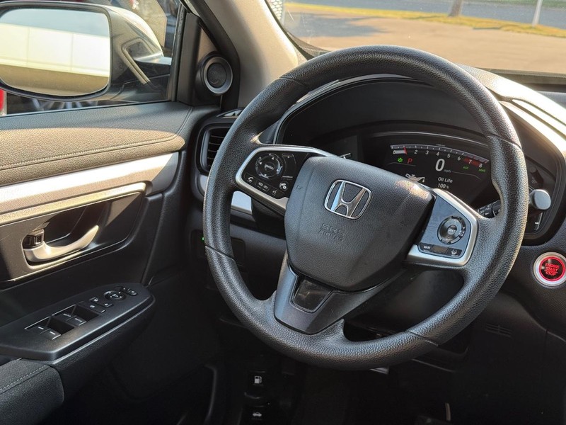 Honda CR-V Vehicle Image 14