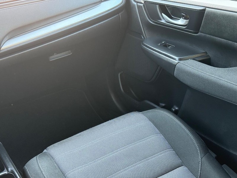 Honda CR-V Vehicle Image 15