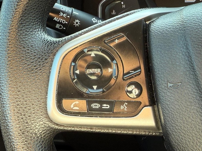 Honda CR-V Vehicle Image 16