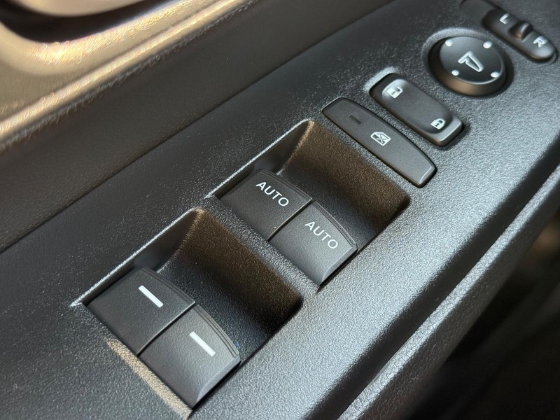 Honda CR-V Vehicle Image 21