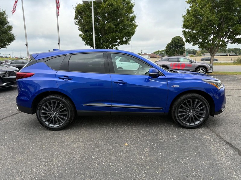 Acura RDX Vehicle Image 02