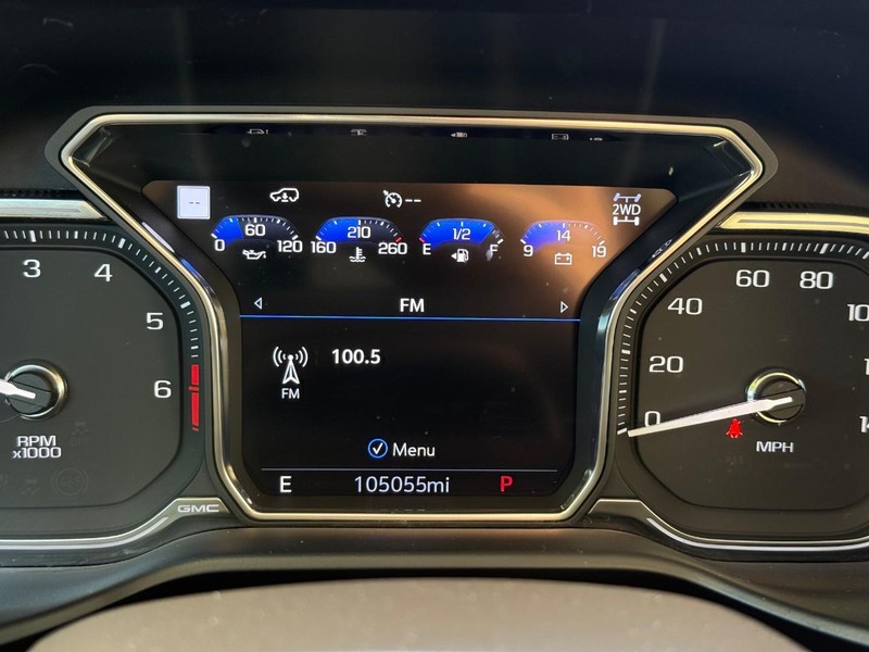 GMC Yukon Vehicle Image 20