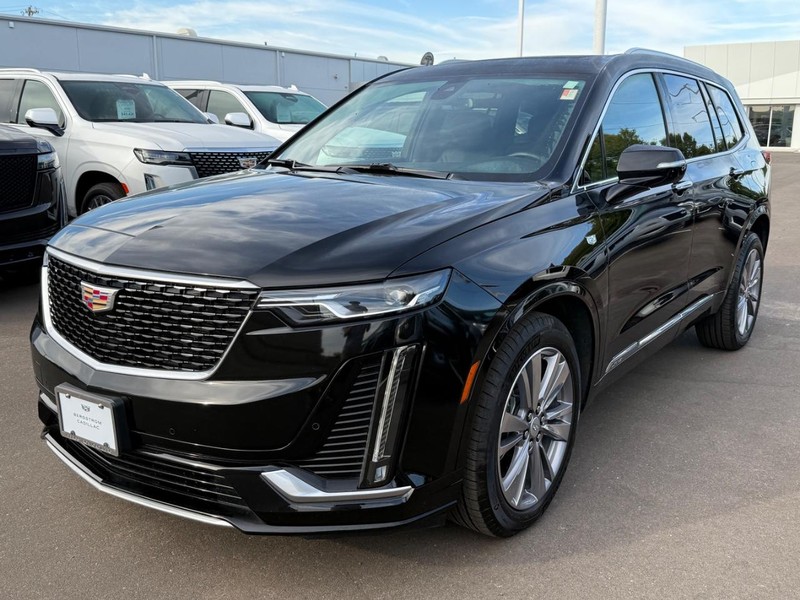 Cadillac XT6 Vehicle Image 08