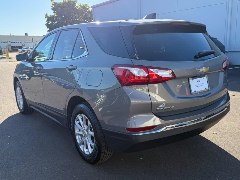 Chevrolet Equinox Vehicle Image 06