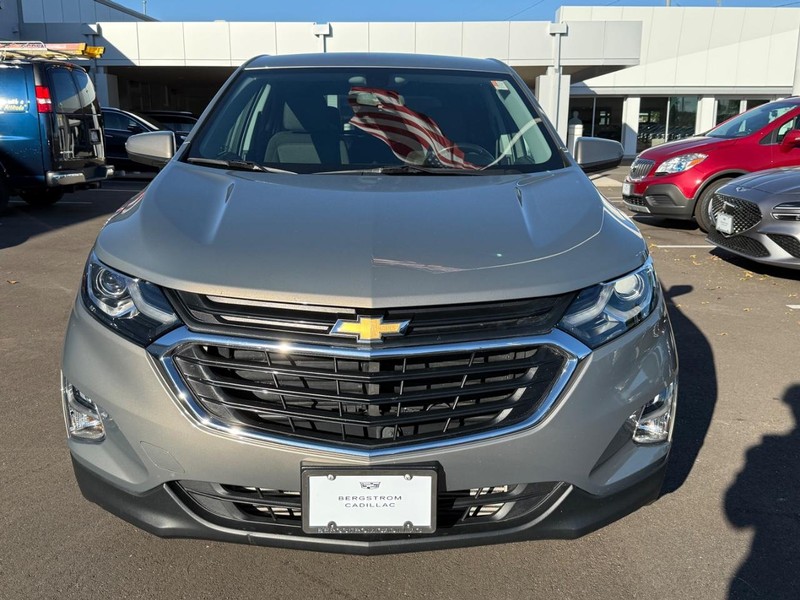 Chevrolet Equinox Vehicle Image 09