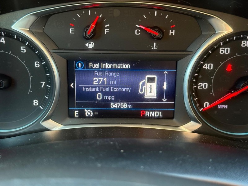 Chevrolet Equinox Vehicle Image 18