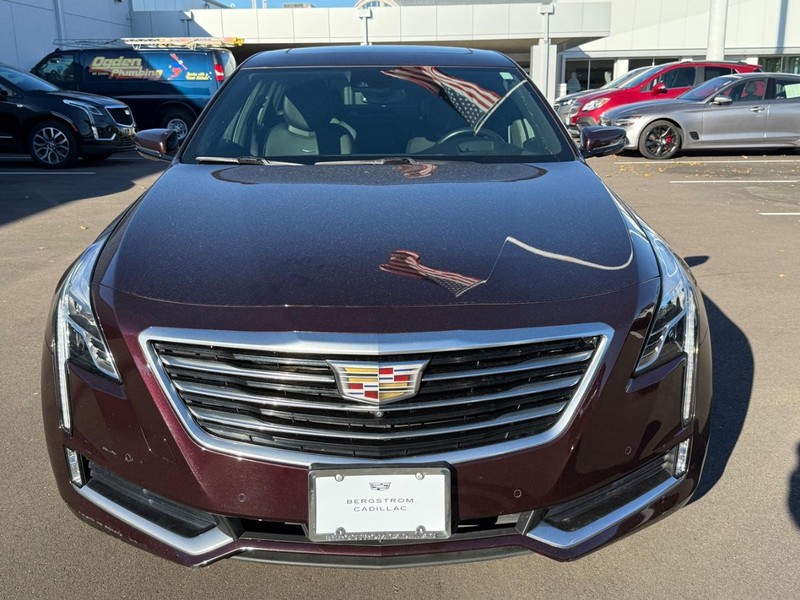Cadillac CT6 Vehicle Image 08