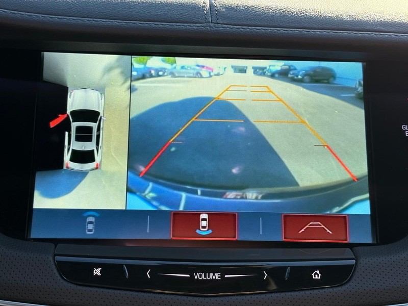 Cadillac CT6 Vehicle Image 19