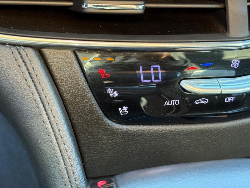Cadillac CT6 Vehicle Image 20