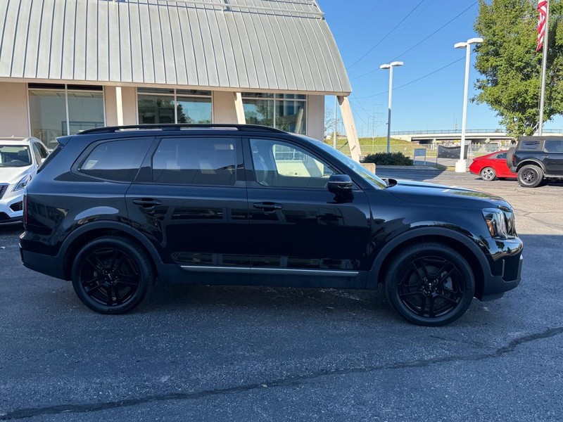 Kia Telluride Vehicle Image 02