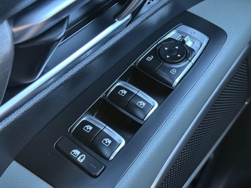 Kia Telluride Vehicle Image 24