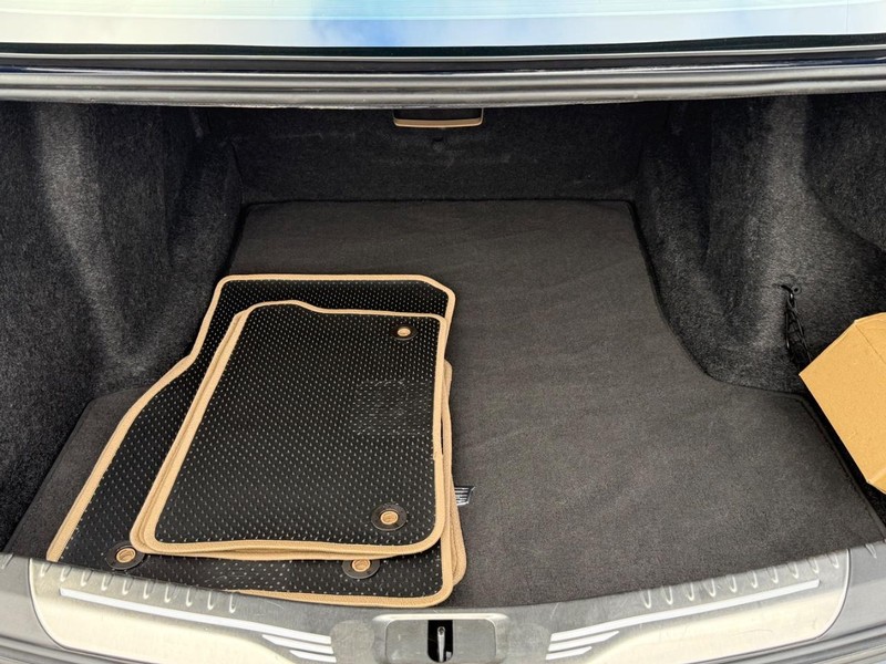 Cadillac CT6 Vehicle Image 05