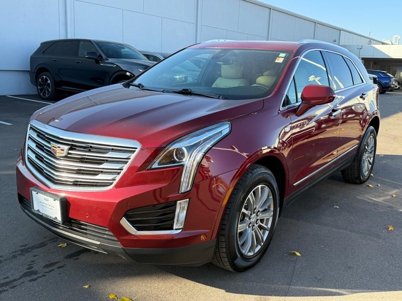 Cadillac XT5 Vehicle Image 08