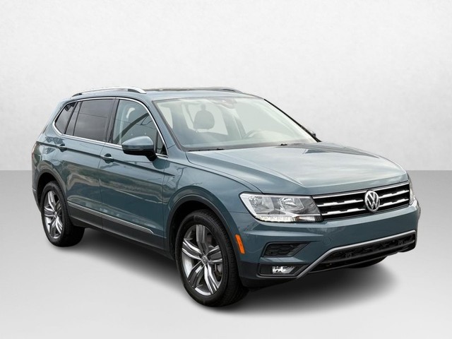2021 Volkswagen Tiguan SEL's photo