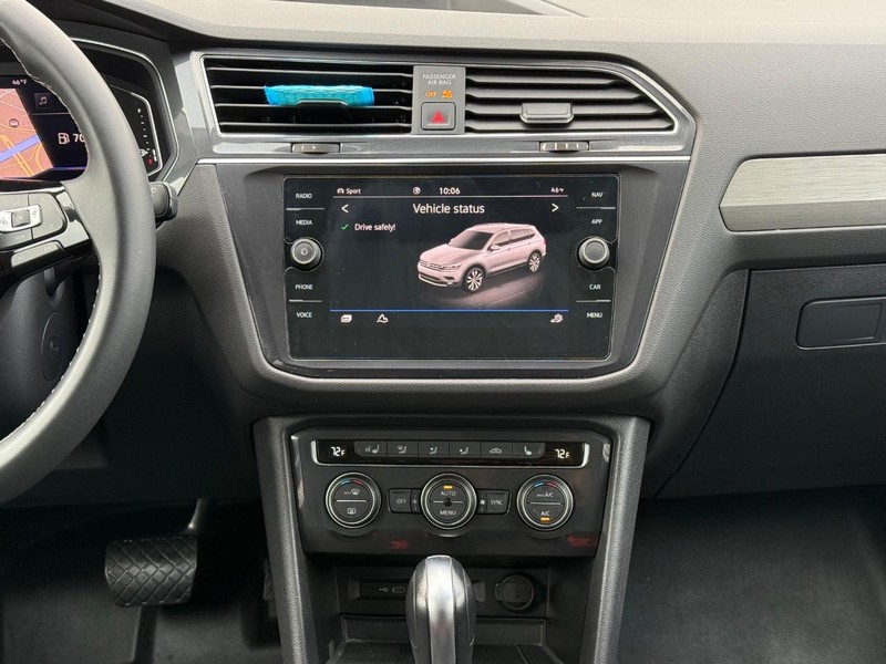 Volkswagen Tiguan Vehicle Image 10