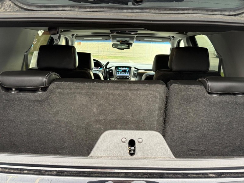 GMC Yukon Vehicle Image 05