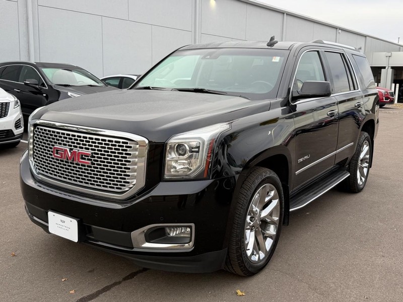 GMC Yukon Vehicle Image 08