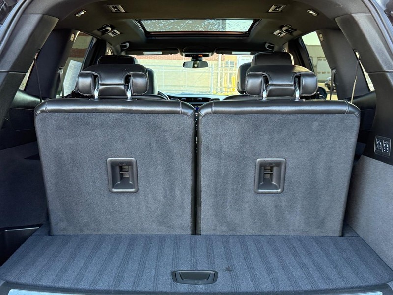 Cadillac XT6 Vehicle Image 05