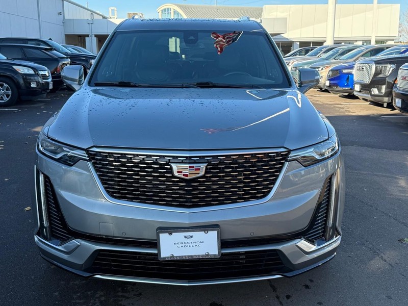 Cadillac XT6 Vehicle Image 09