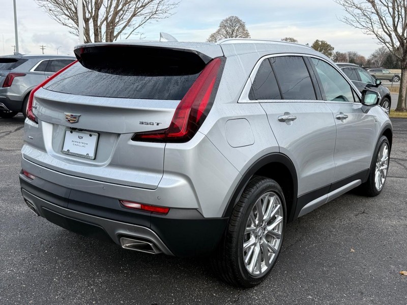 Cadillac XT4 Vehicle Image 03