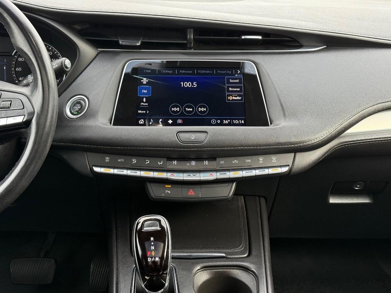 Cadillac XT4 Vehicle Image 12